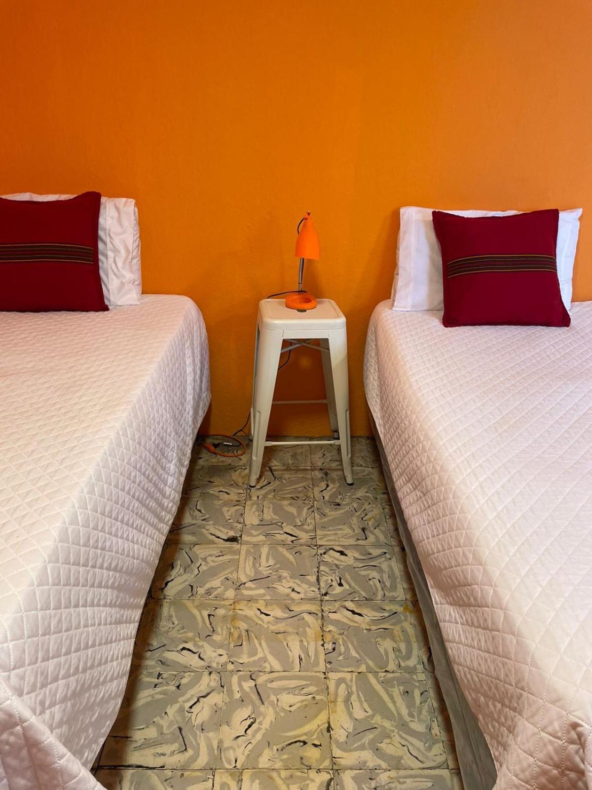 Why Not Hotel Antigua Quarto foto